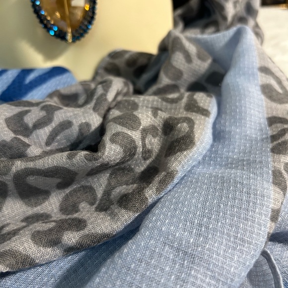 Woman pashmina - Picture 3 of 9